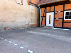 Außenansicht Stellplatz - Endreihenhaus mit Oberteichblick – 42 m² Terrasse und Stellplatz in zentraler Lage