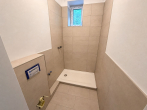 OG Badezimmer - Kernsanierte 3-Zi.-2.OG-Wohnung mit Balkon
