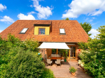 Gartenansicht - Einfamilienhaus auf Eigenland mit separater Praxis – 182,94 qm Wohn- u. Praxisfläche in Krummesse
