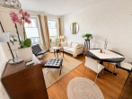 EG Wohnzimmer - Gepflegtes Altbau-Mehrfamilienhaus mit 4 WE, WEG-geteilt, 4/4 Whg. vermietet