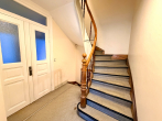 Treppenhaus - Gepflegtes Altbau-Mehrfamilienhaus mit 4 WE, WEG-geteilt, 4/4 Whg. vermietet