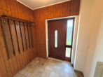 EG Flur Eingang - Reihenmittelhaus mit sonnigem Garten und Ausbaupotenzial im Dachboden auf Erbpacht