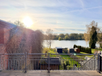 Außenansicht Terrasse Ausblick 1 - Endreihenhaus mit Oberteichblick – 42 m² Terrasse und Stellplatz in zentraler Lage